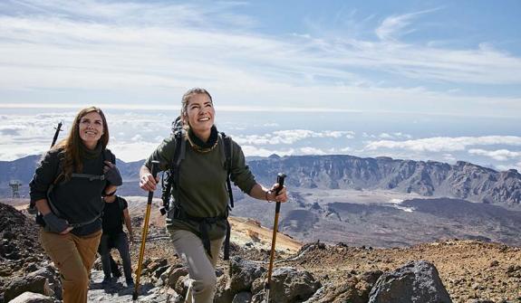 VIP ascent to the Peak on foot